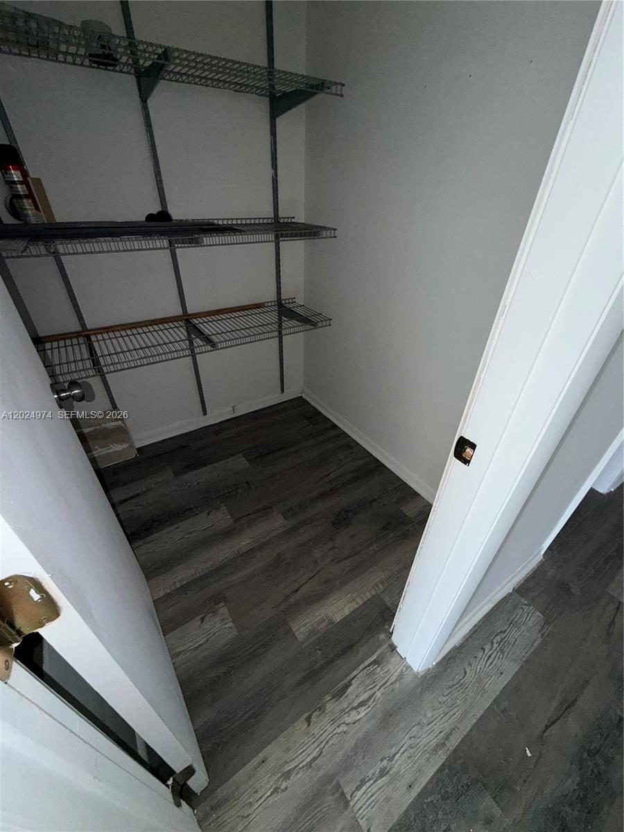 1470 NE 125th Ter #605 North Miami, FL 33161