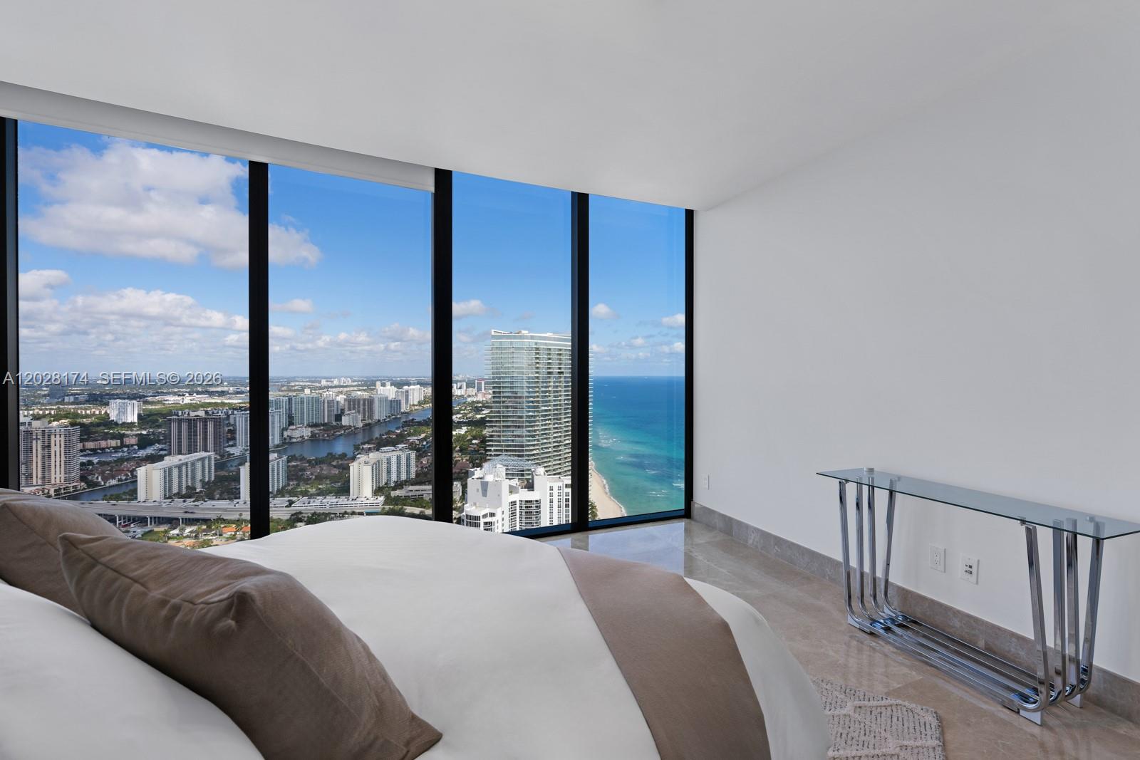 18555 Collins Ave #5105 Sunny Isles Beach, FL 33160