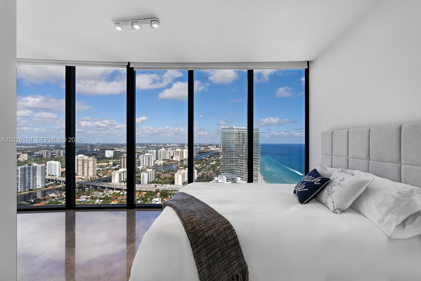 18555 Collins Ave #5105 Sunny Isles Beach, FL 33160