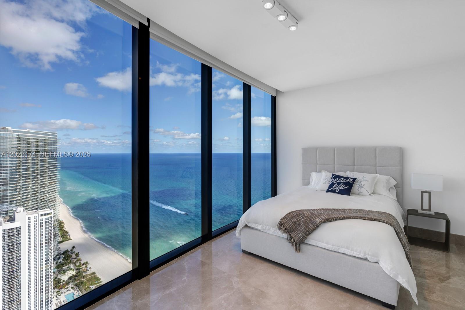 18555 Collins Ave #5105 Sunny Isles Beach, FL 33160