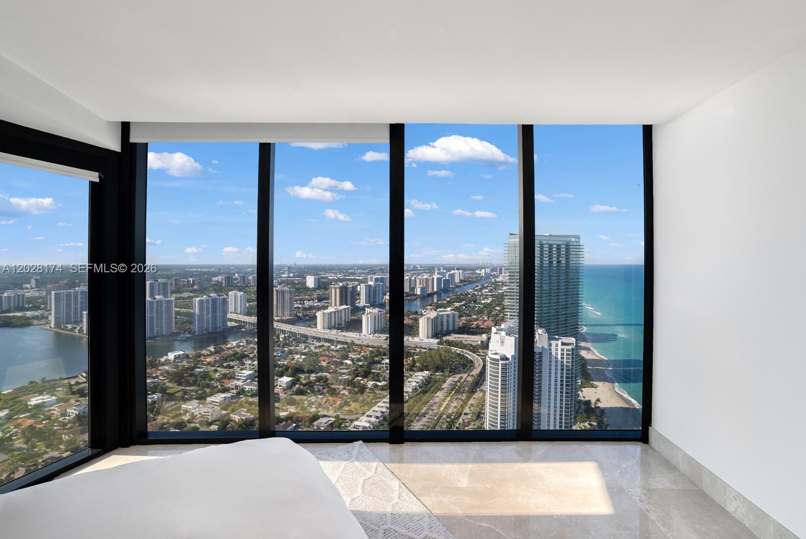 18555 Collins Ave #5105 Sunny Isles Beach, FL 33160