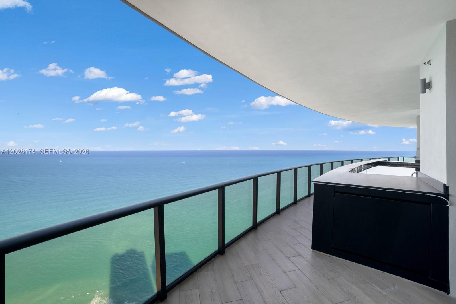 18555 Collins Ave #5105 Sunny Isles Beach, FL 33160