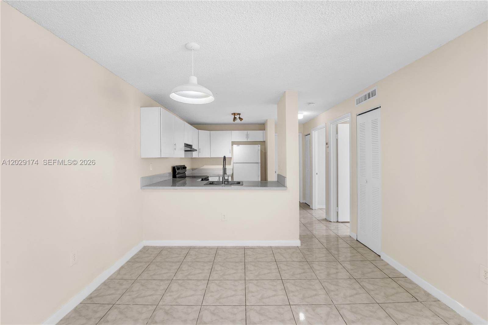 210 SW 11th St #209 Miami, FL 33130