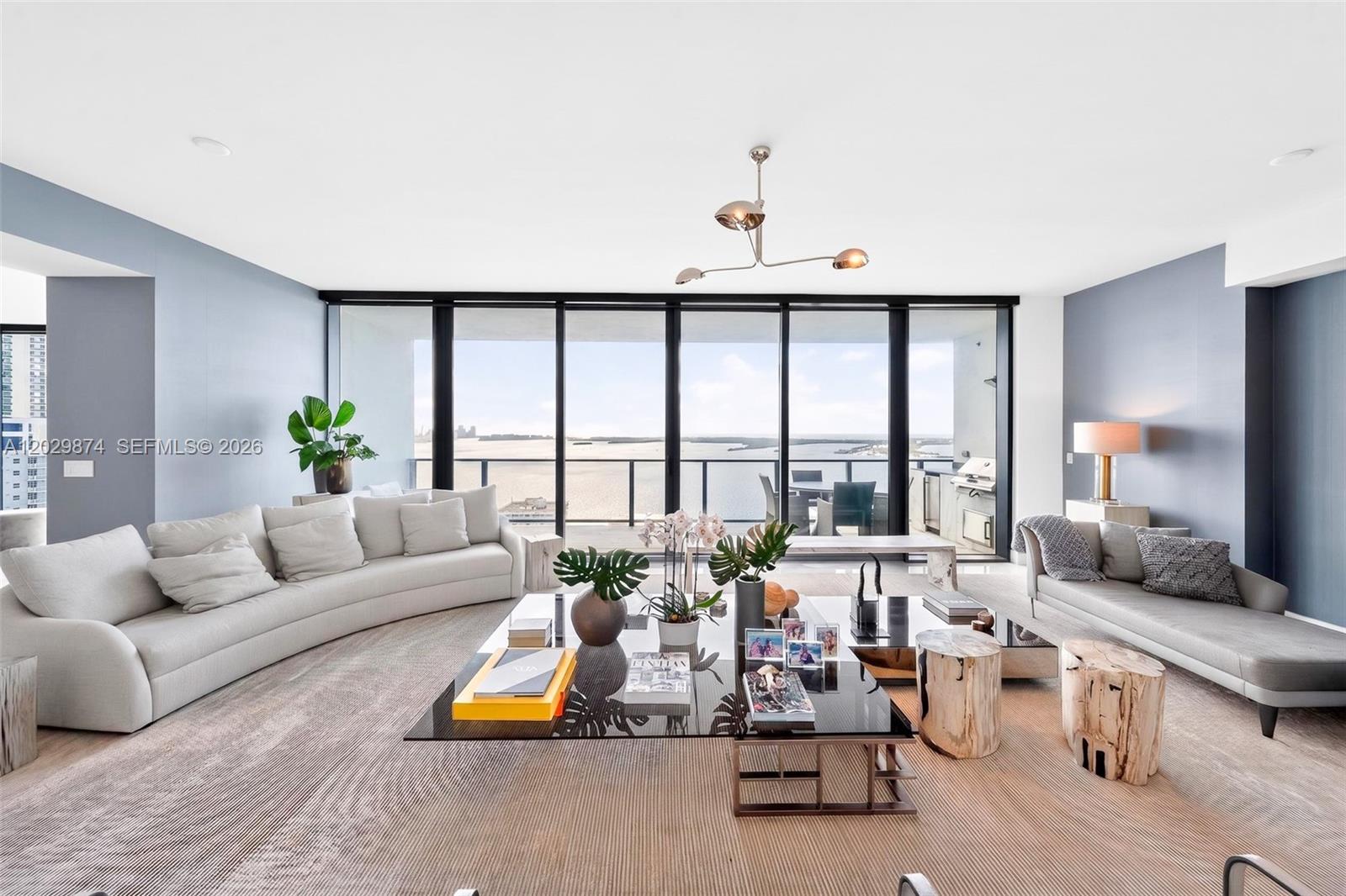 1451 Brickell Ave #2901 Miami, FL 33131