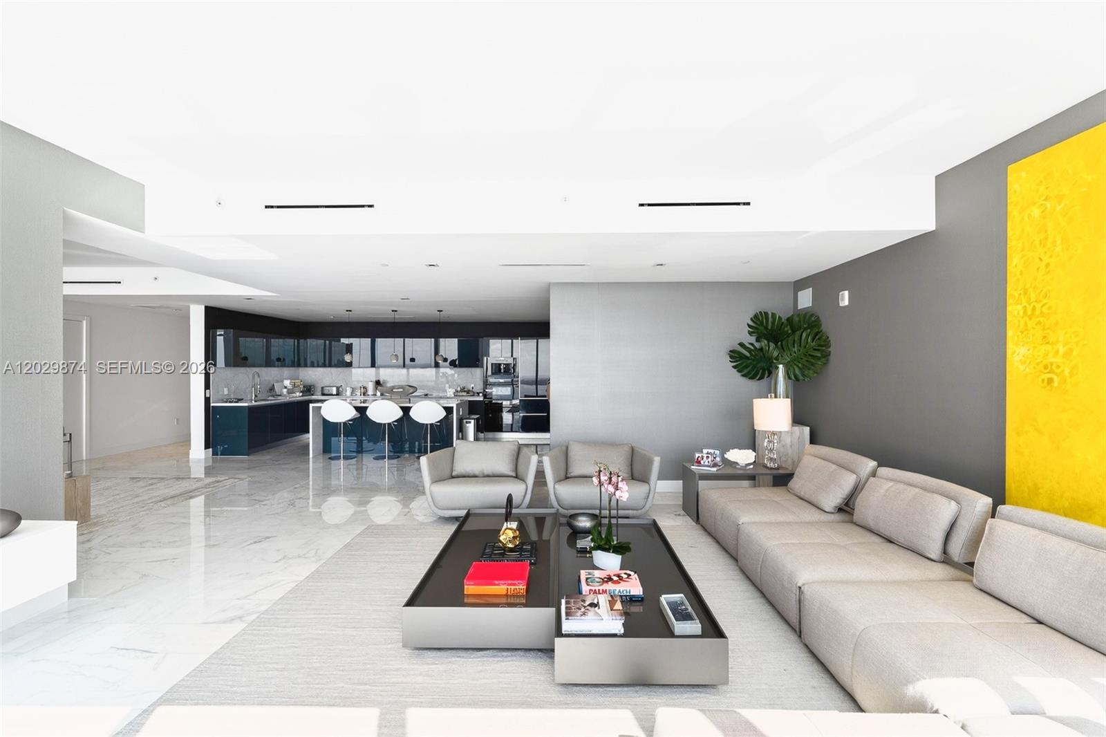1451 Brickell Ave #2901 Miami, FL 33131