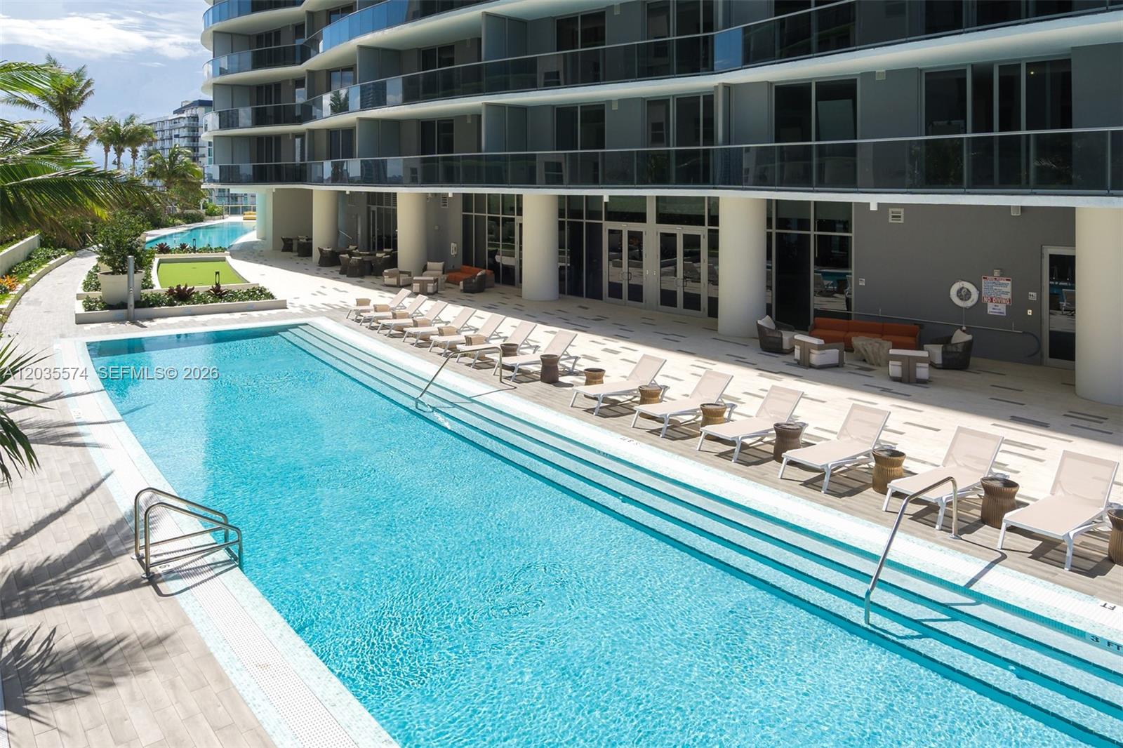 image Aria on the Bay71