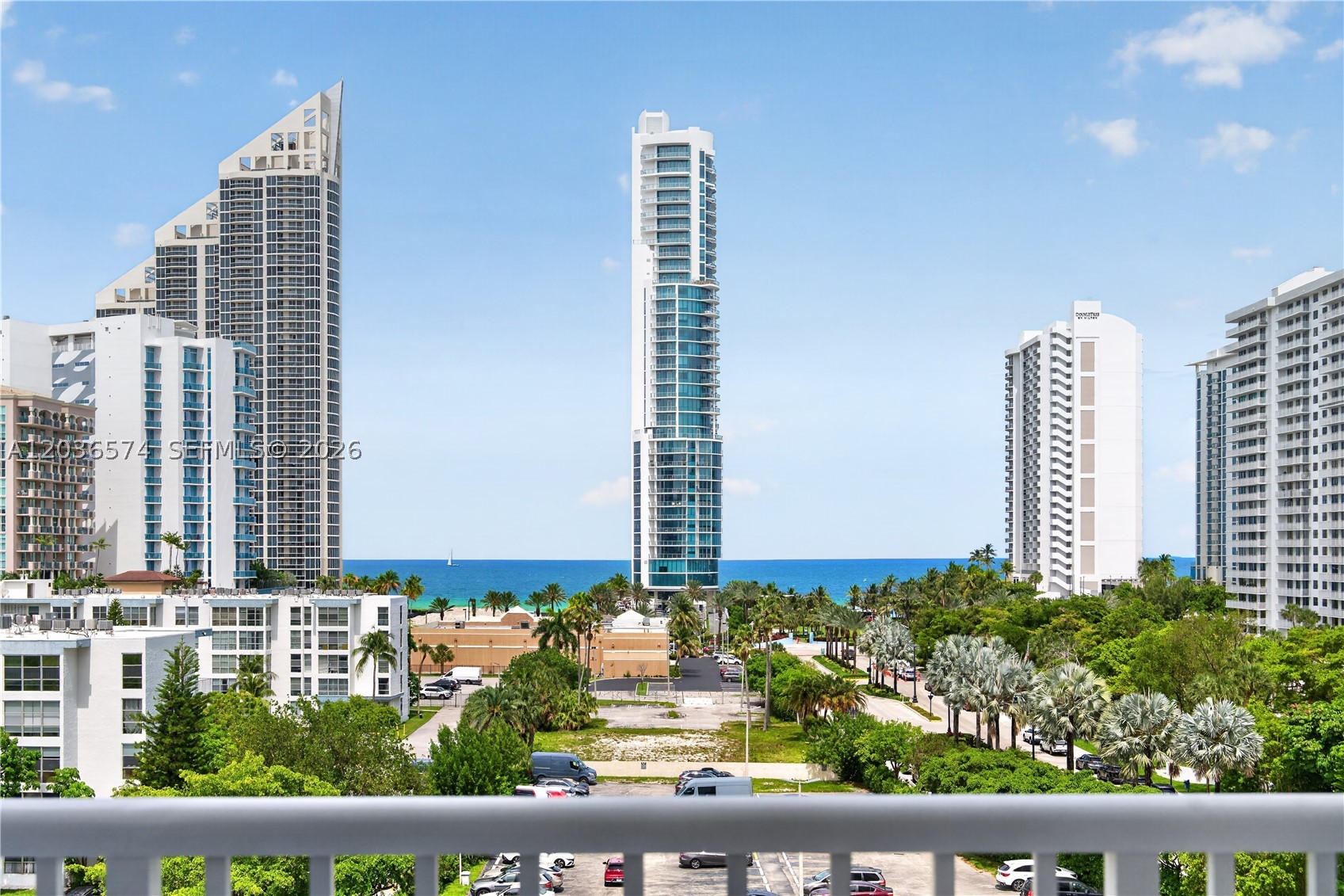image Winston Towers 4001