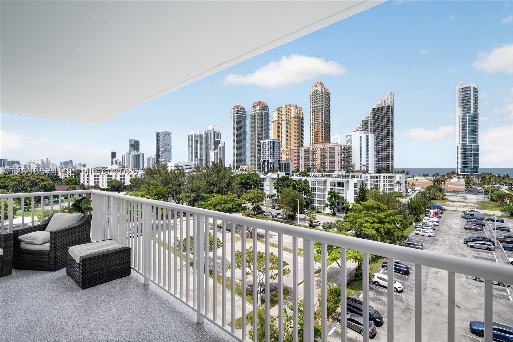 image Winston Towers 40041