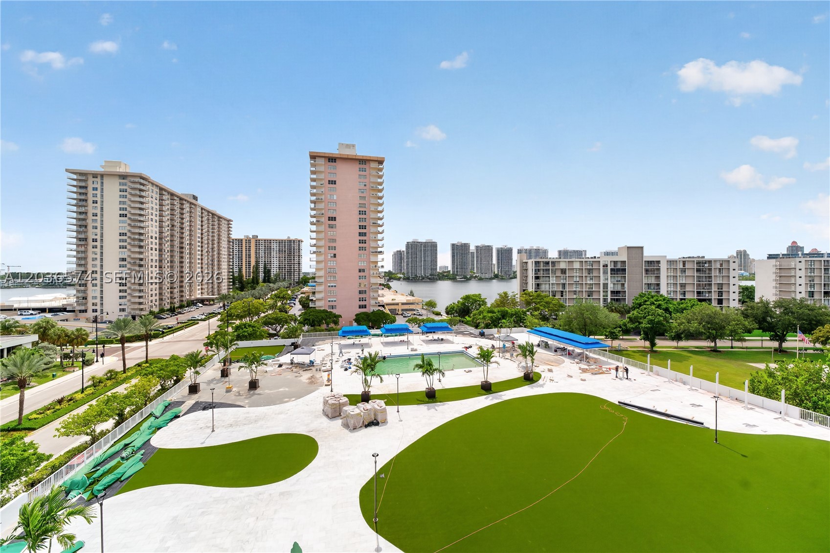 image Winston Towers 40046