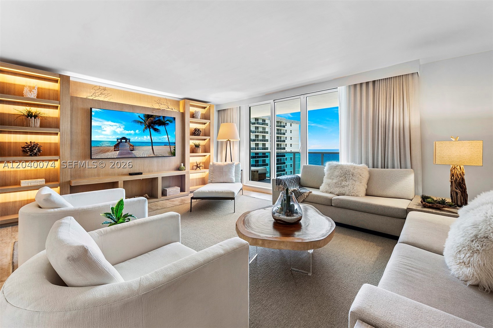 102 24th #1222 Miami Beach, FL 33139