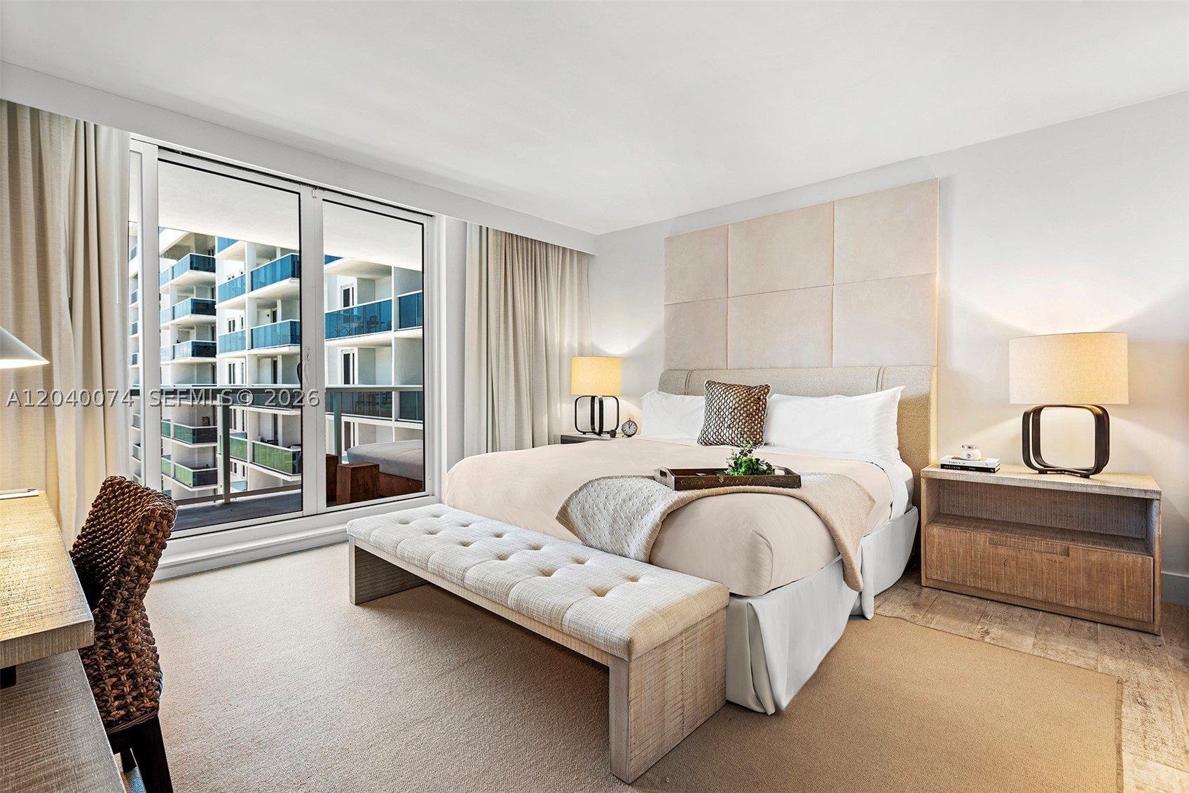 102 24th #1222 Miami Beach, FL 33139