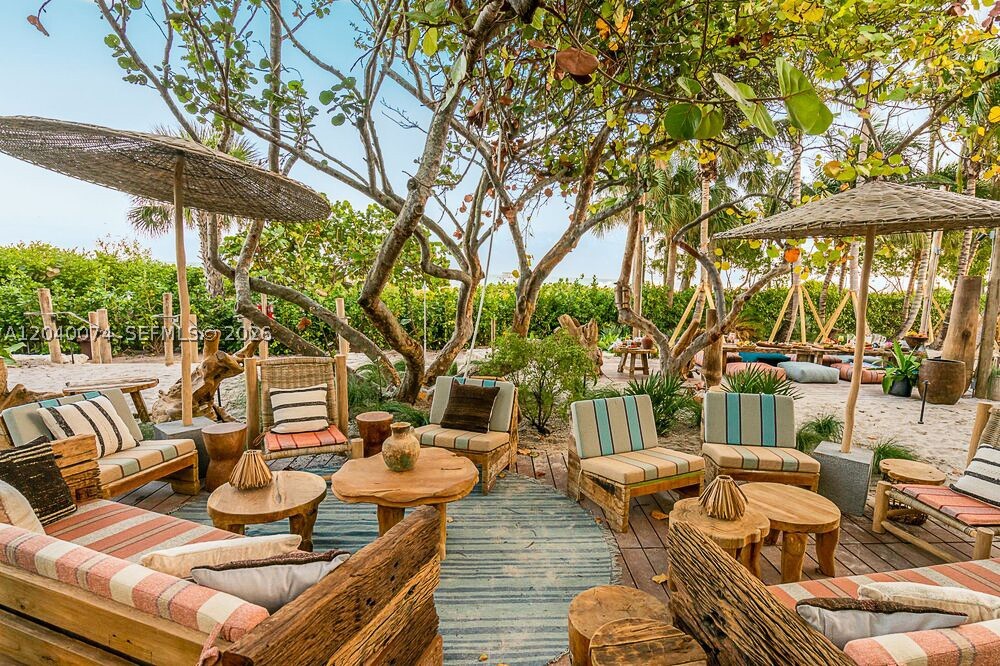 102 24th #1222 Miami Beach, FL 33139