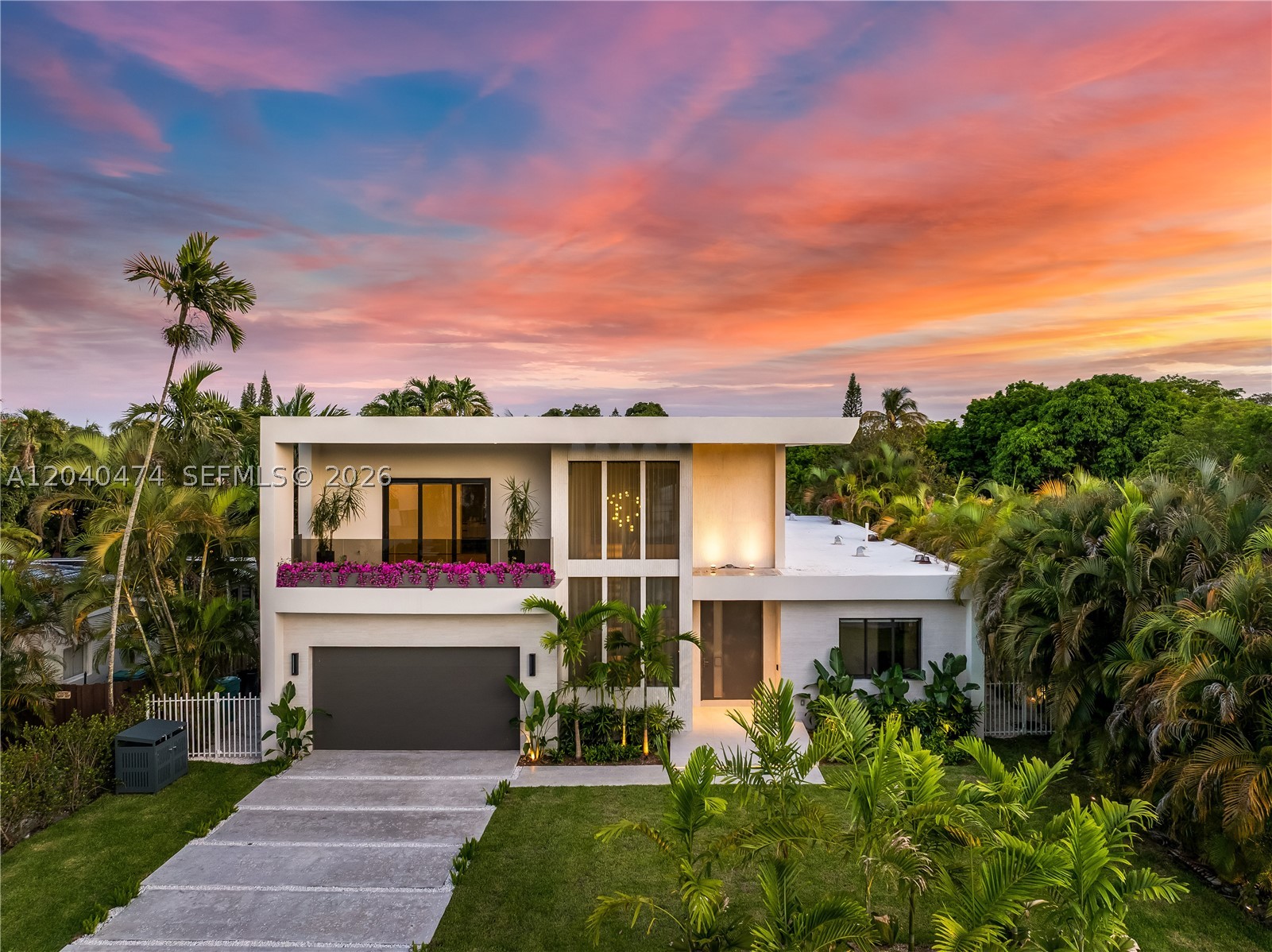 1008 NE 114th St Biscayne Park, FL 33161