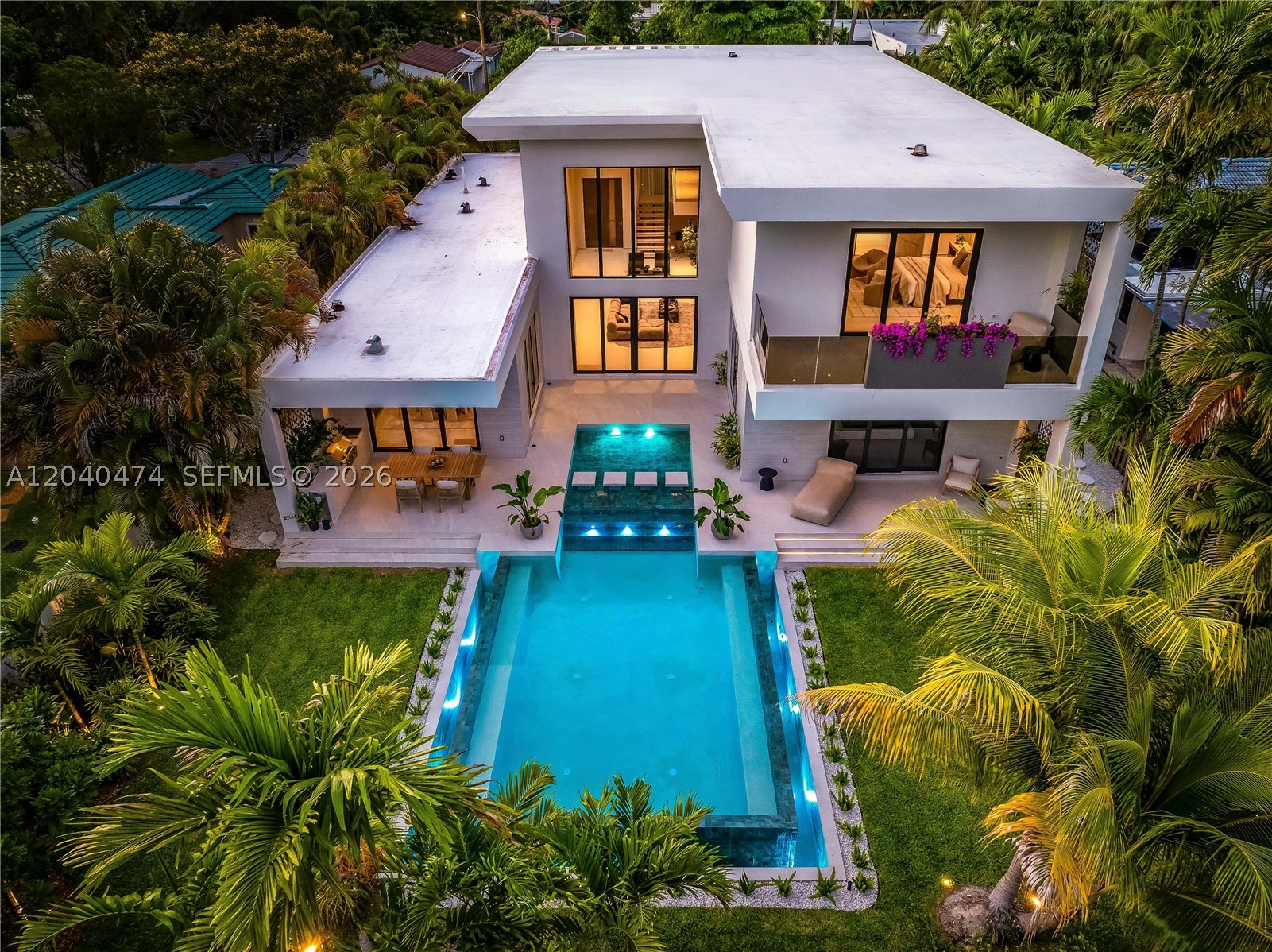 1008 NE 114th St Biscayne Park, FL 33161