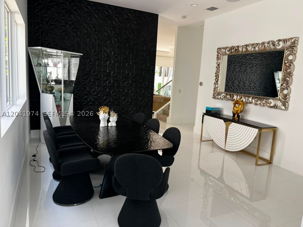 18975 Atlantic Blvd #18975 Sunny Isles Beach, FL 33160