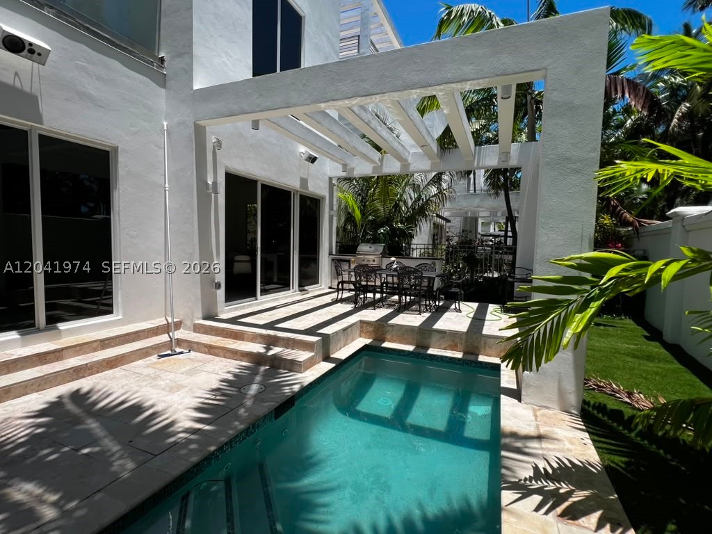 18975 Atlantic Blvd #18975 Sunny Isles Beach, FL 33160