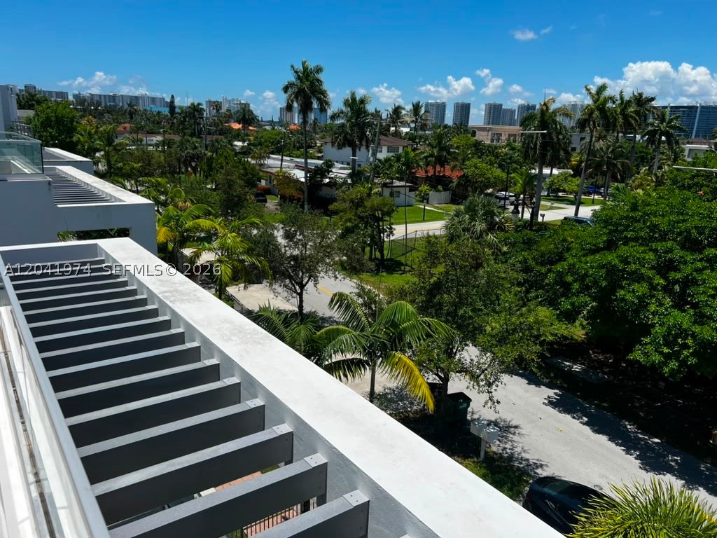 18975 Atlantic Blvd #18975 Sunny Isles Beach, FL 33160
