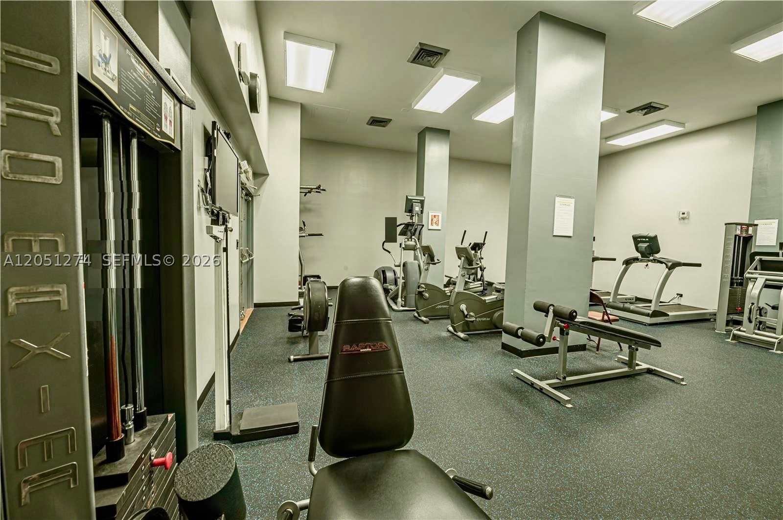 image Winston Towers 50021