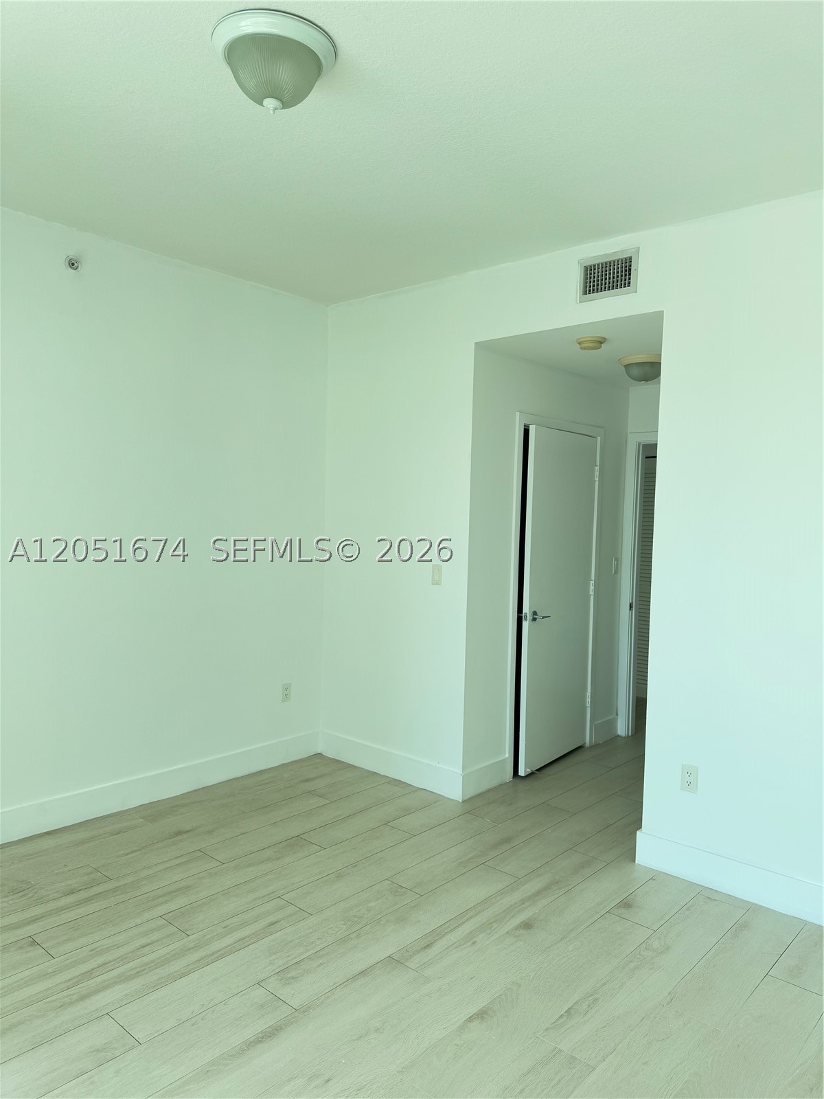 image Axis on Brickell South9