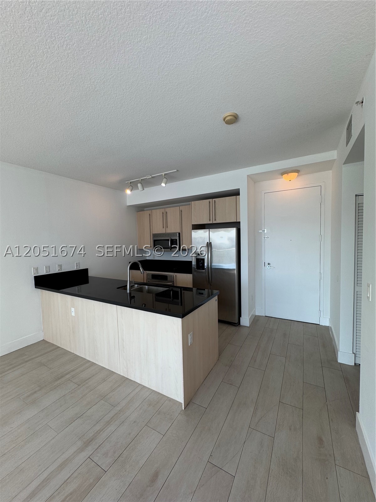 image Axis on Brickell South13