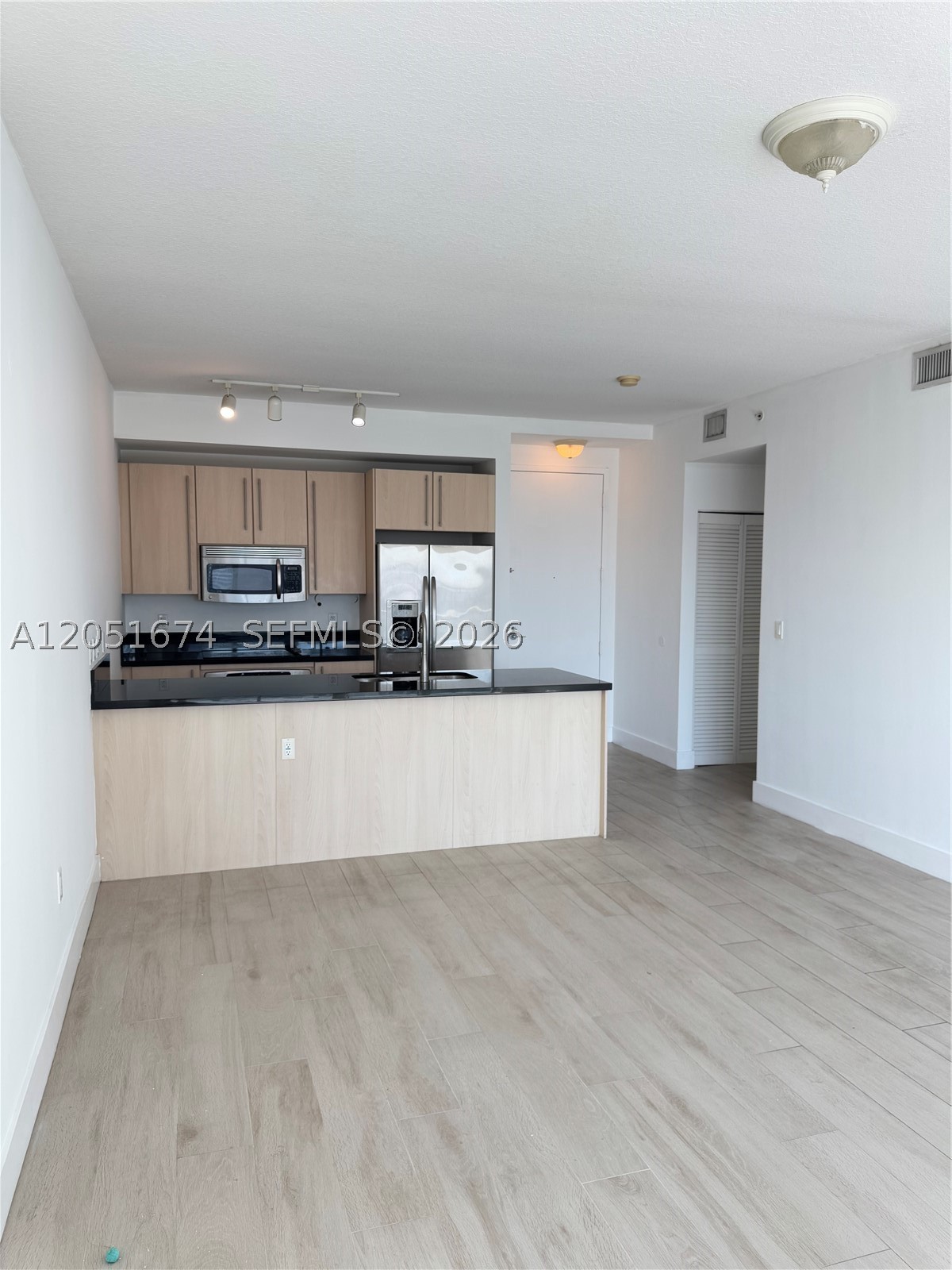 image Axis on Brickell South19
