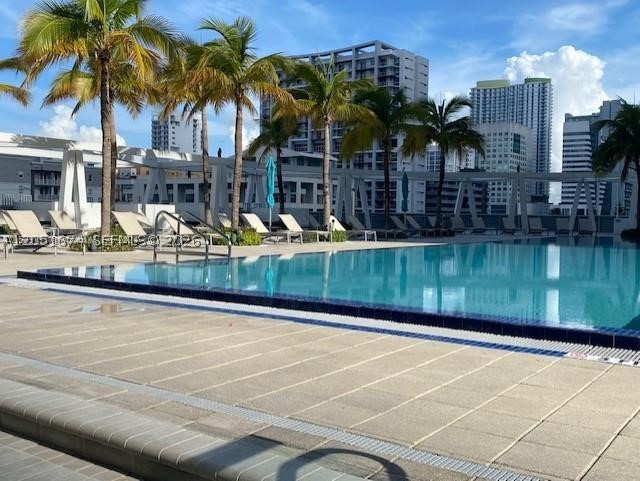 image Axis on Brickell South26