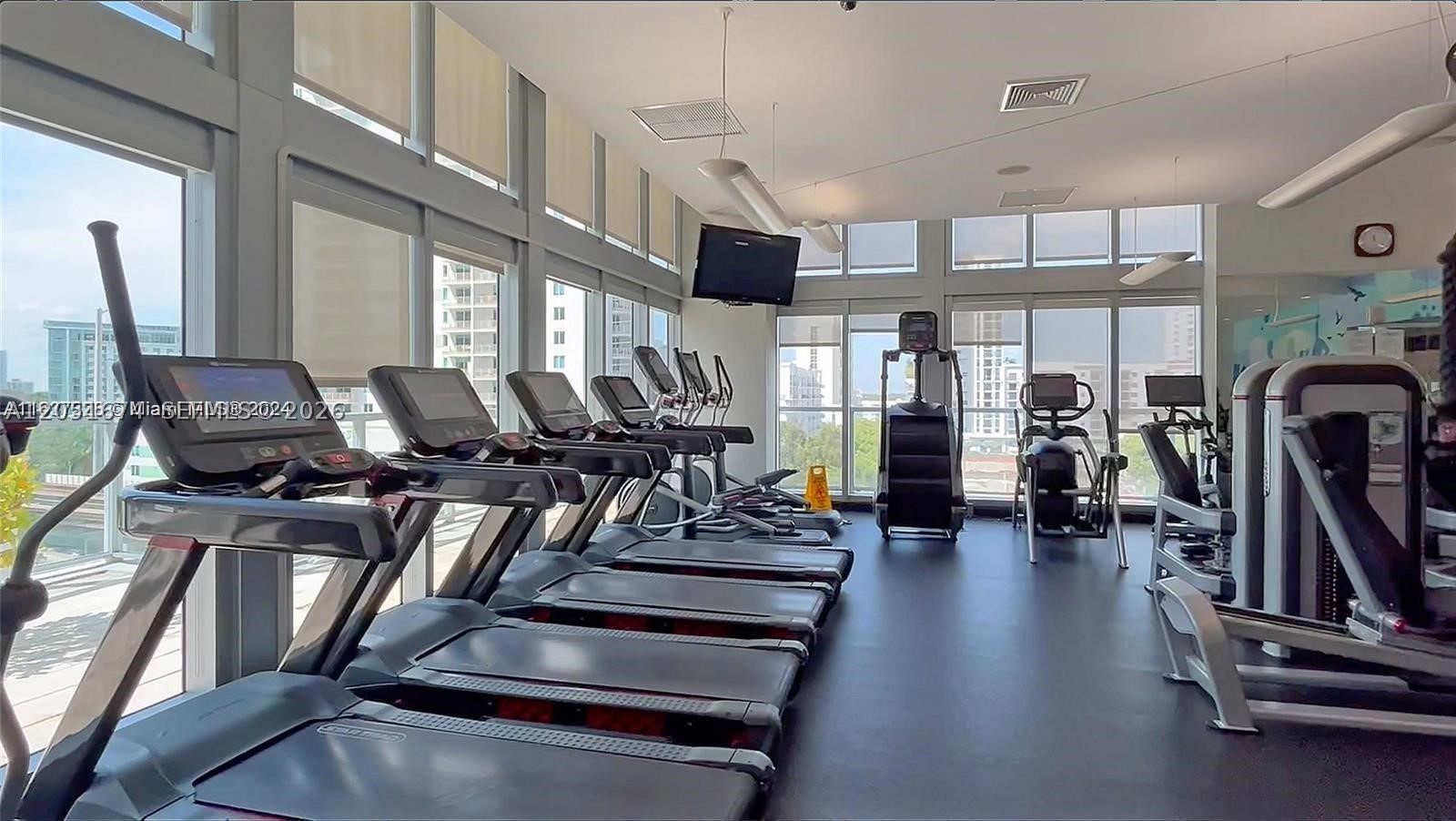image Axis on Brickell South28