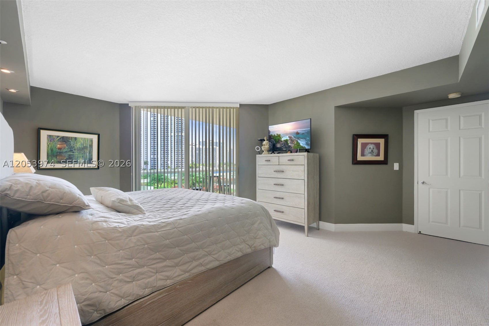 3370 Hidden Bay Dr #507 Aventura, FL 33180