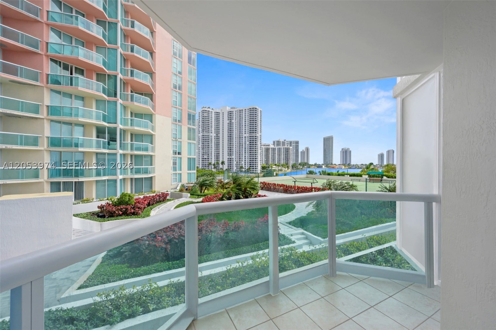 3370 Hidden Bay Dr #507 Aventura, FL 33180
