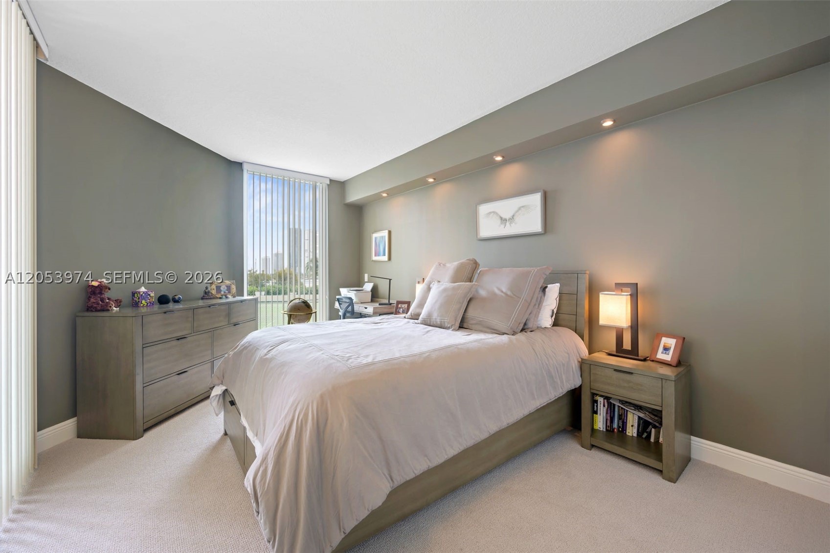 3370 Hidden Bay Dr #507 Aventura, FL 33180