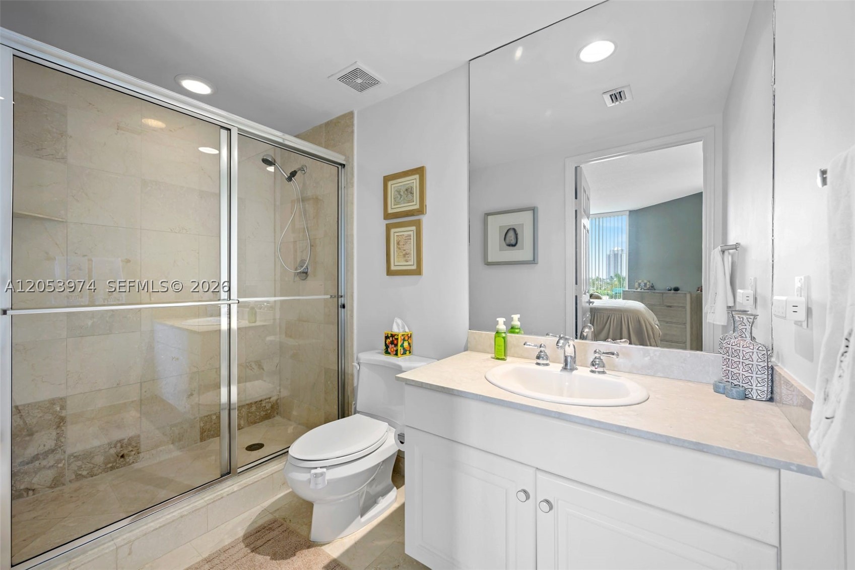 3370 Hidden Bay Dr #507 Aventura, FL 33180