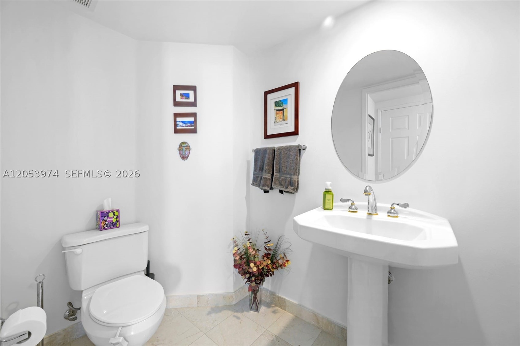 3370 Hidden Bay Dr #507 Aventura, FL 33180