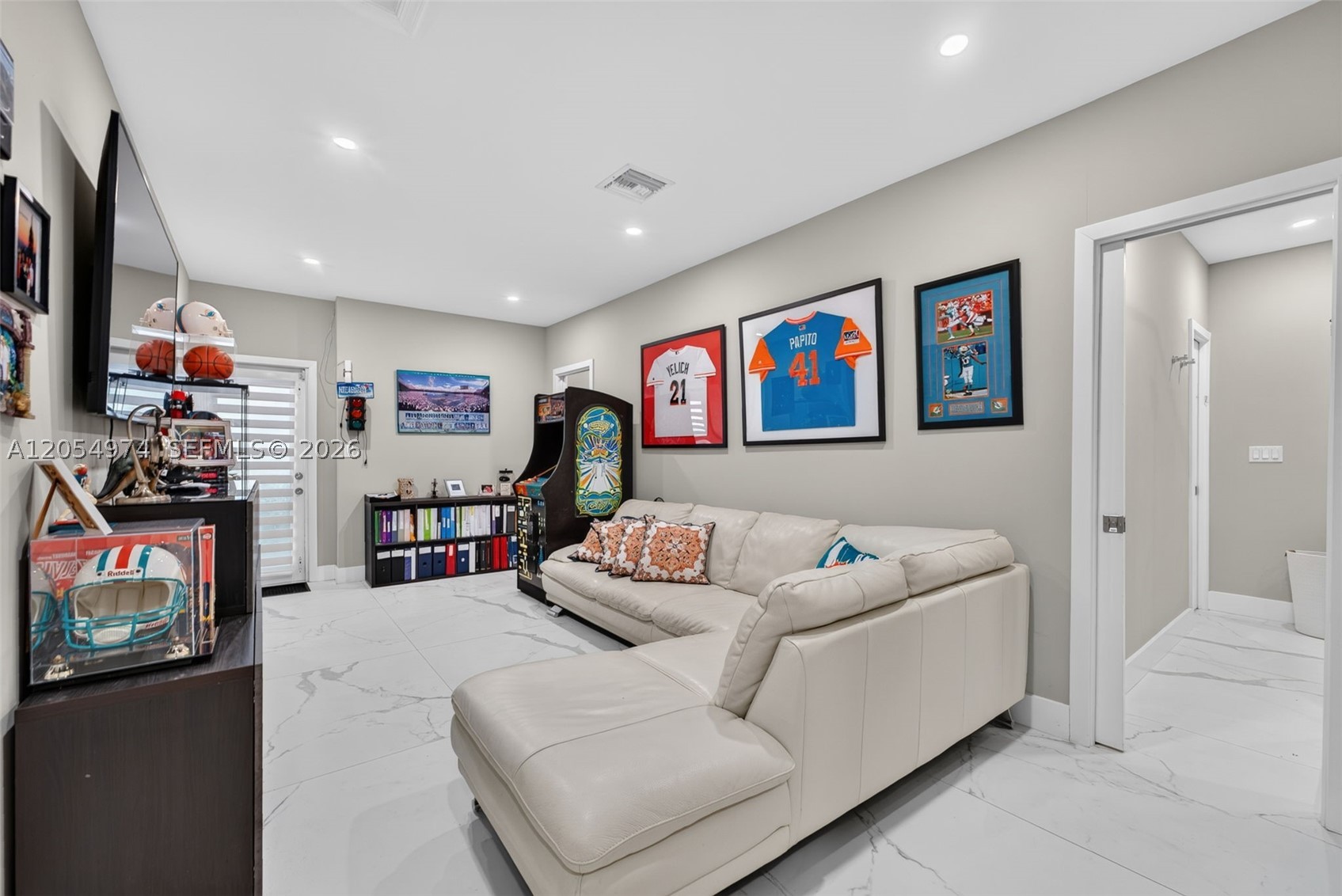 9440 SW 136th St Miami, FL 33176