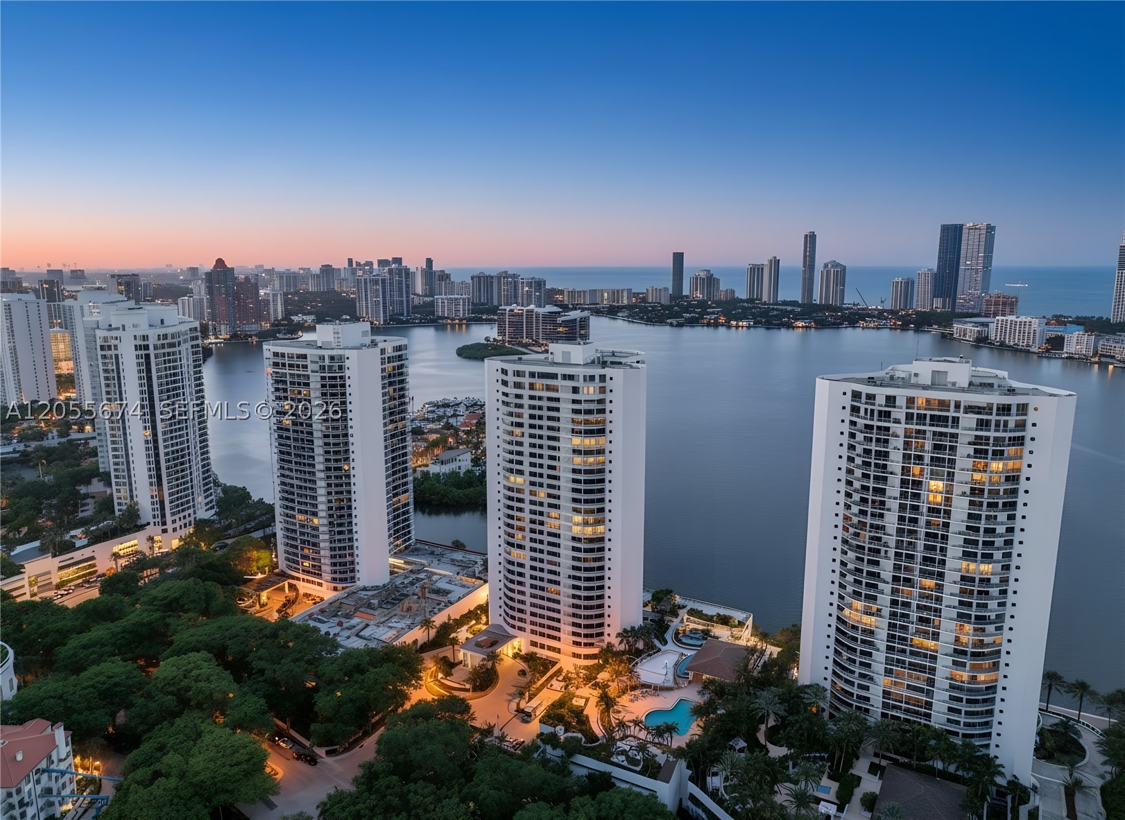 3000 Island Blvd #505