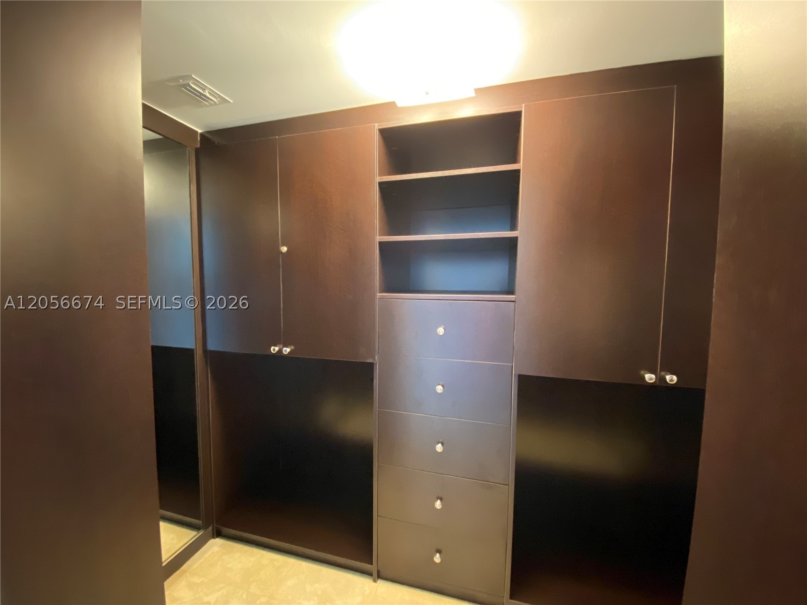 image Beach Club 216