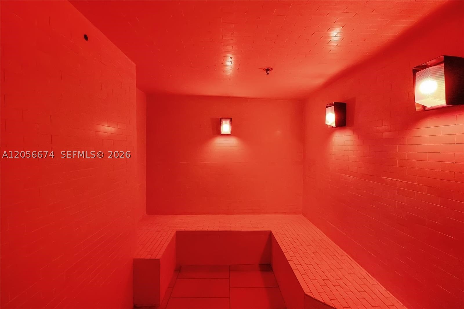image Beach Club 232