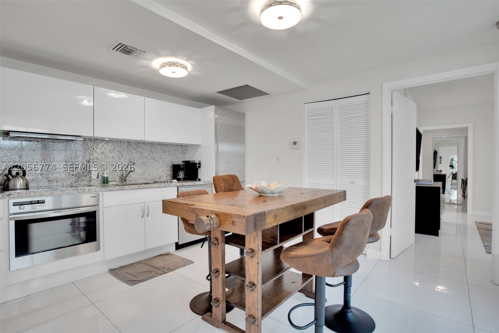 1250 Ocean Dr #2N Miami Beach, FL 33139
