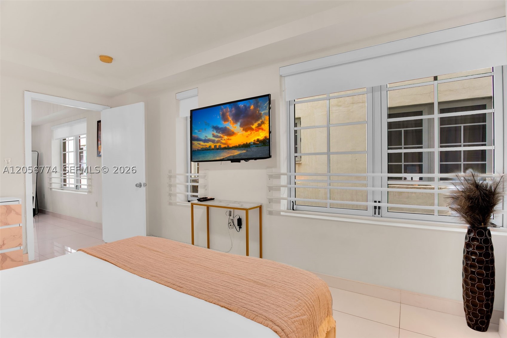 1250 Ocean Dr #2N Miami Beach, FL 33139
