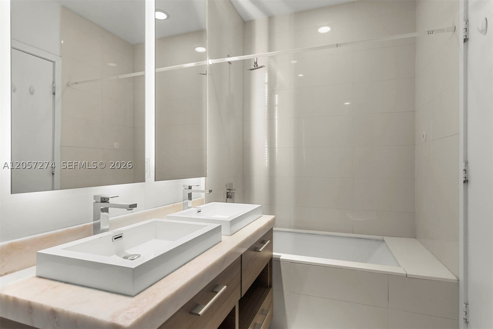 image Dua Miami (SLS Brickell)11