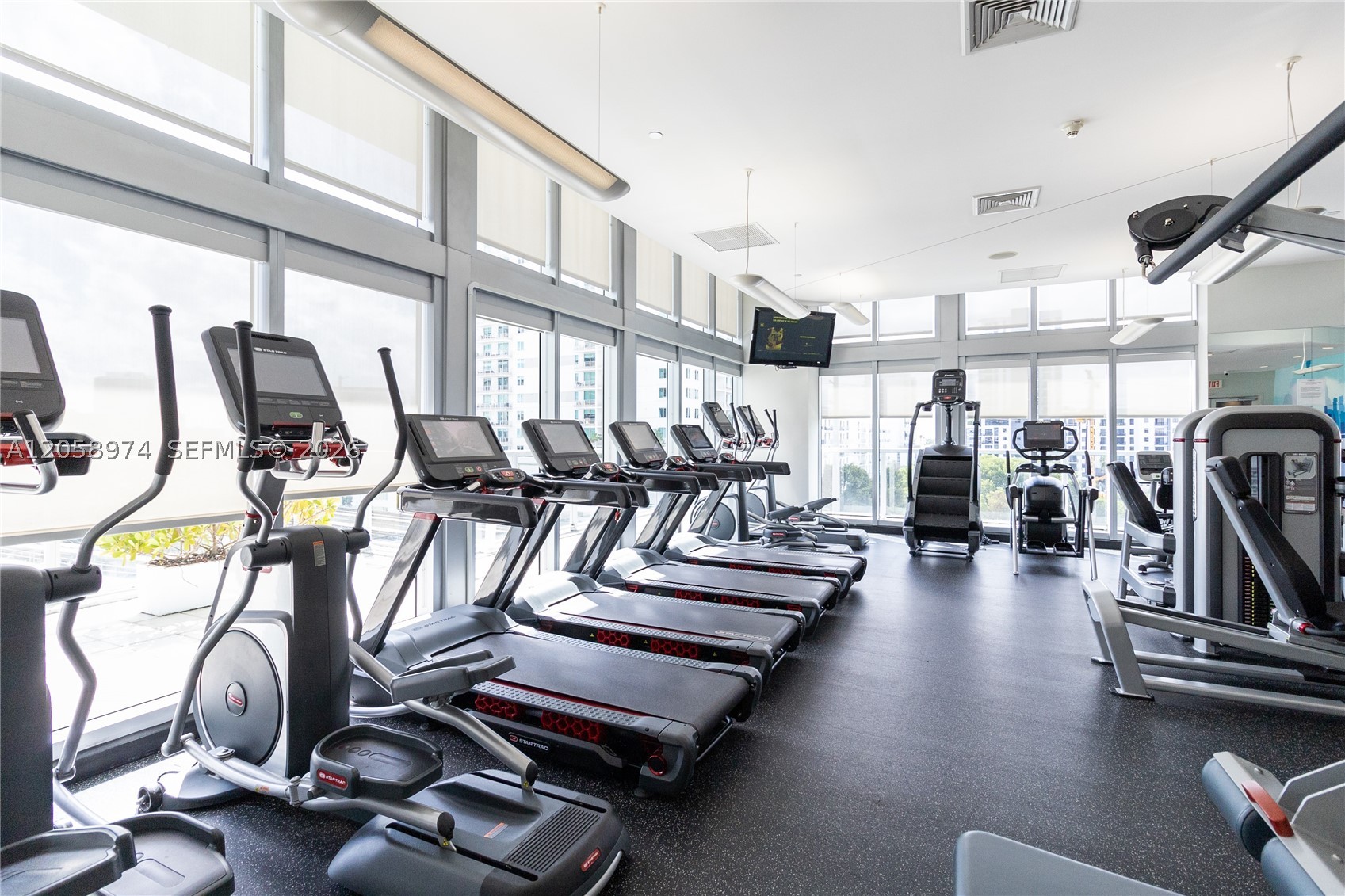 image Axis on Brickell North27