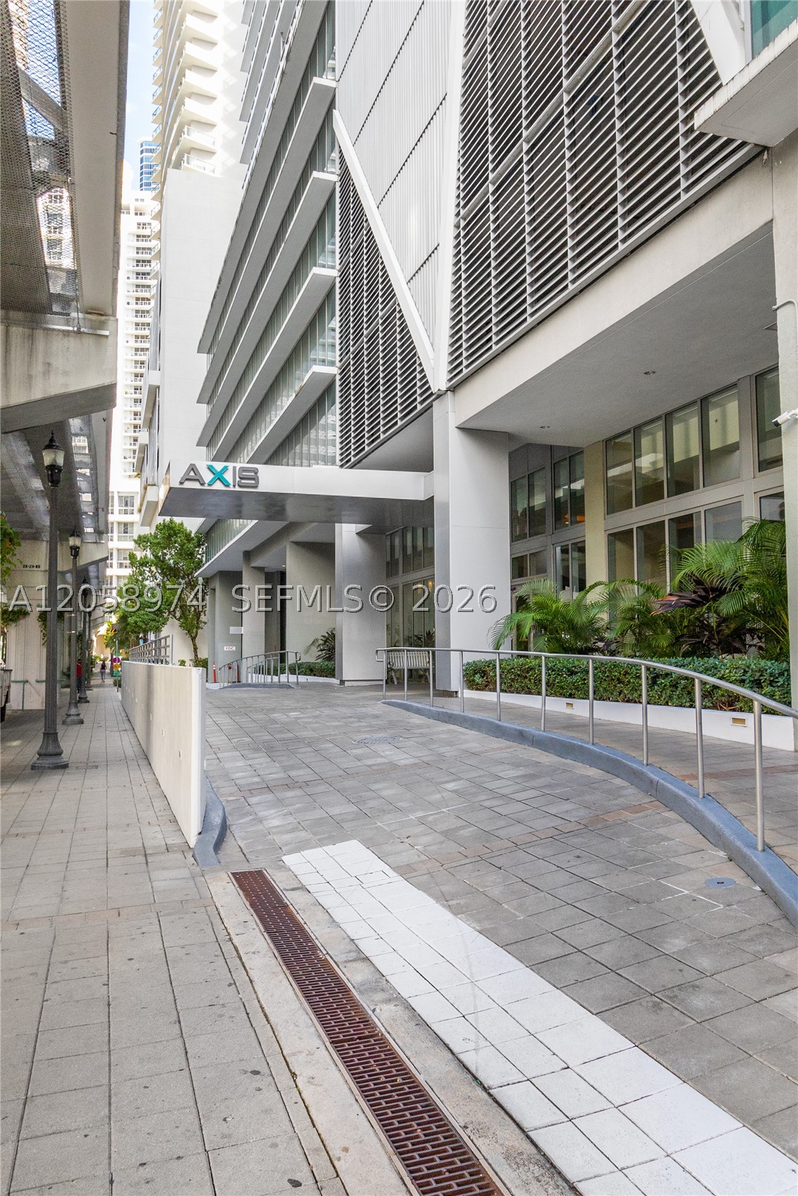 image Axis on Brickell North36