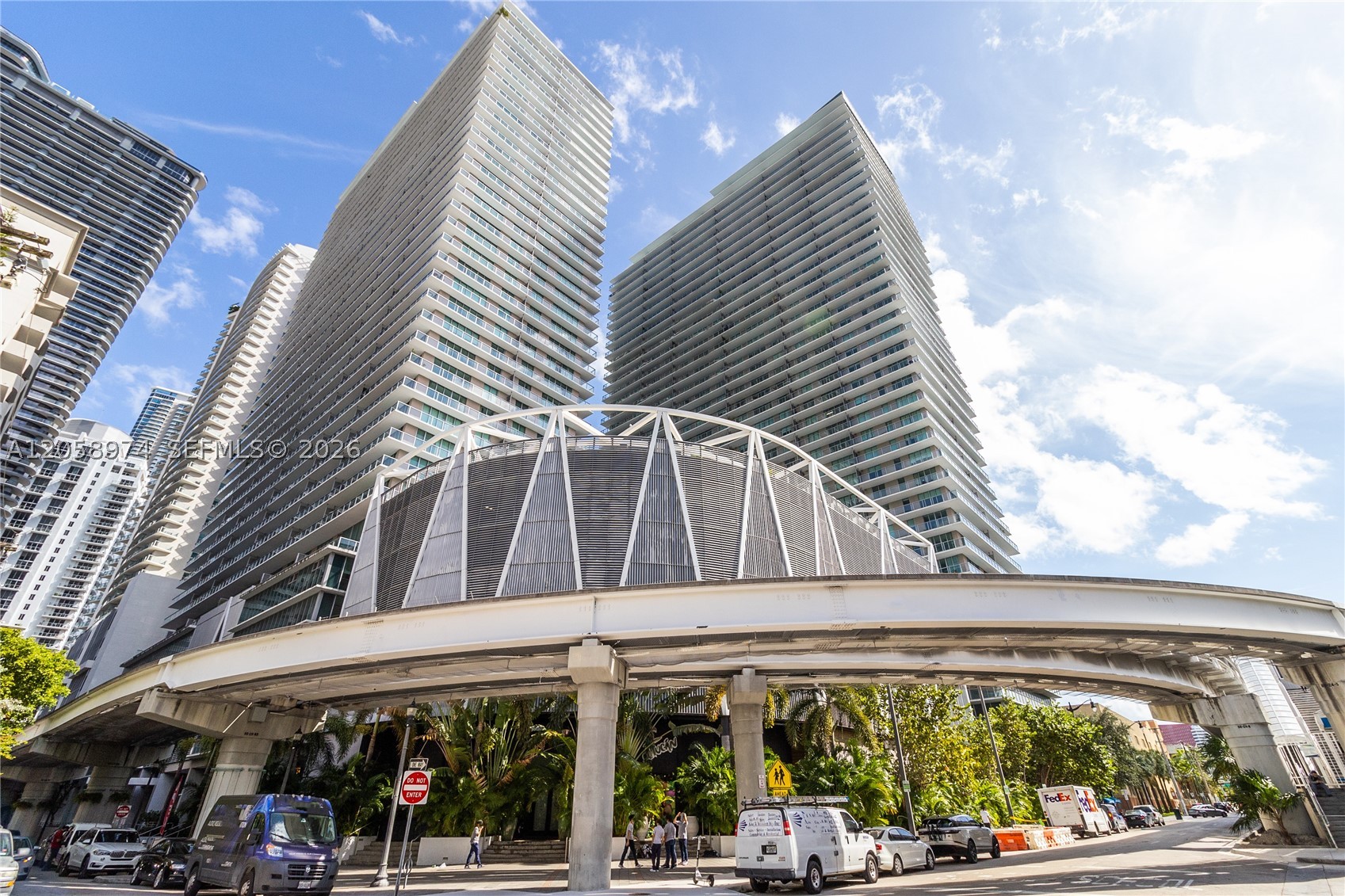 image Axis on Brickell North37