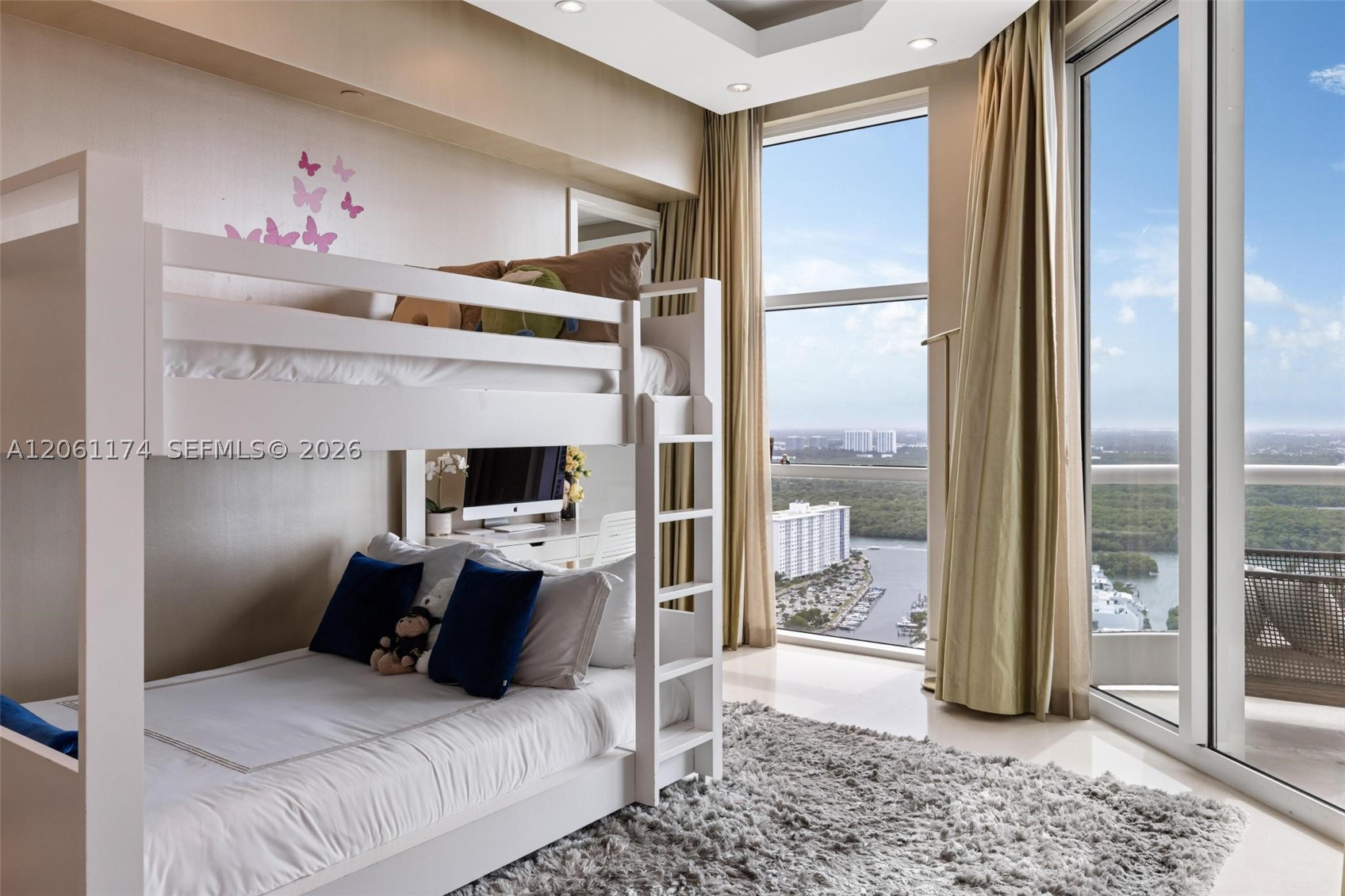 image Turnberry Ocean Colony North32