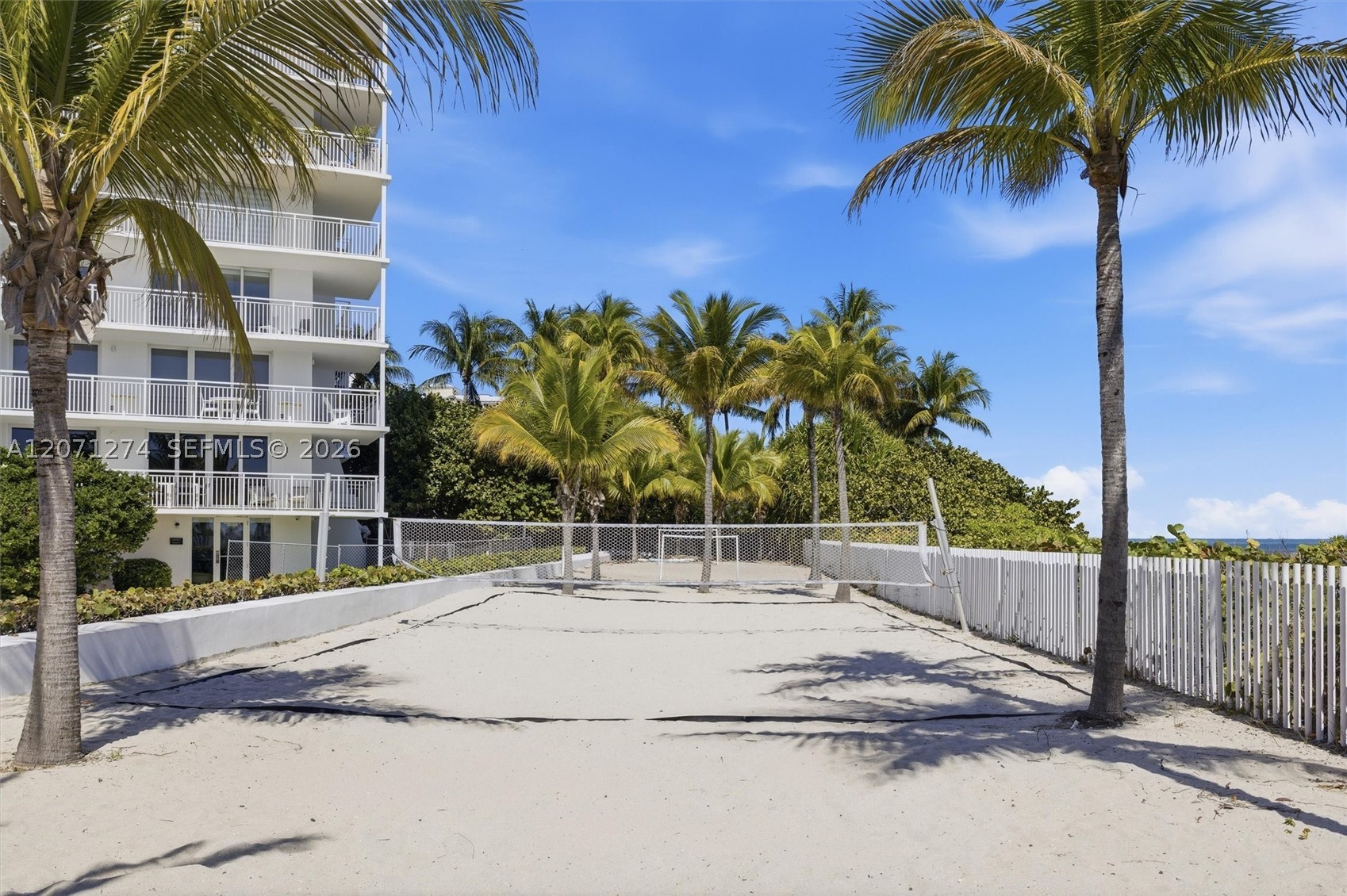 613 Ocean Dr #5D Key Biscayne, FL 33149