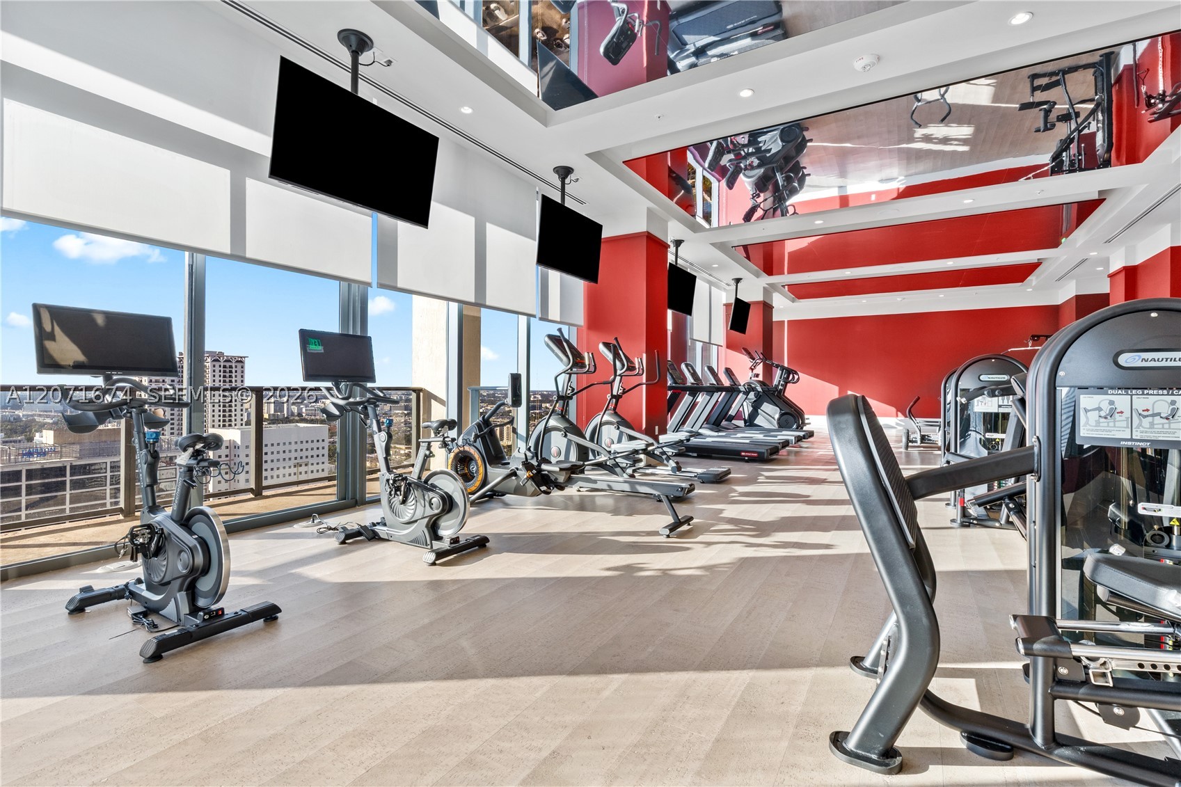11 NE 6th St #3213 Miami, FL 33132
