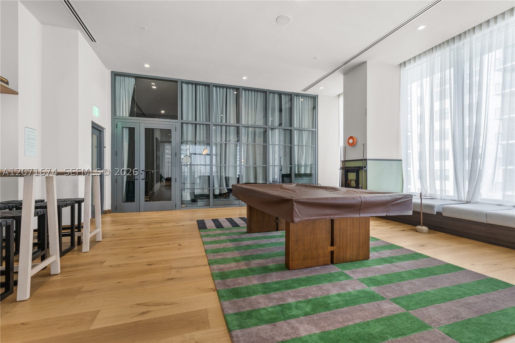 11 NE 6th St #3213 Miami, FL 33132