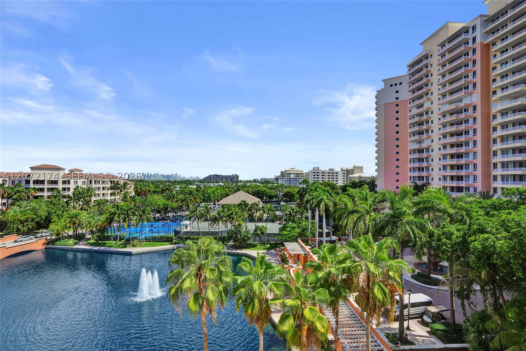 765 Crandon Blvd #603 Key Biscayne, FL 33149