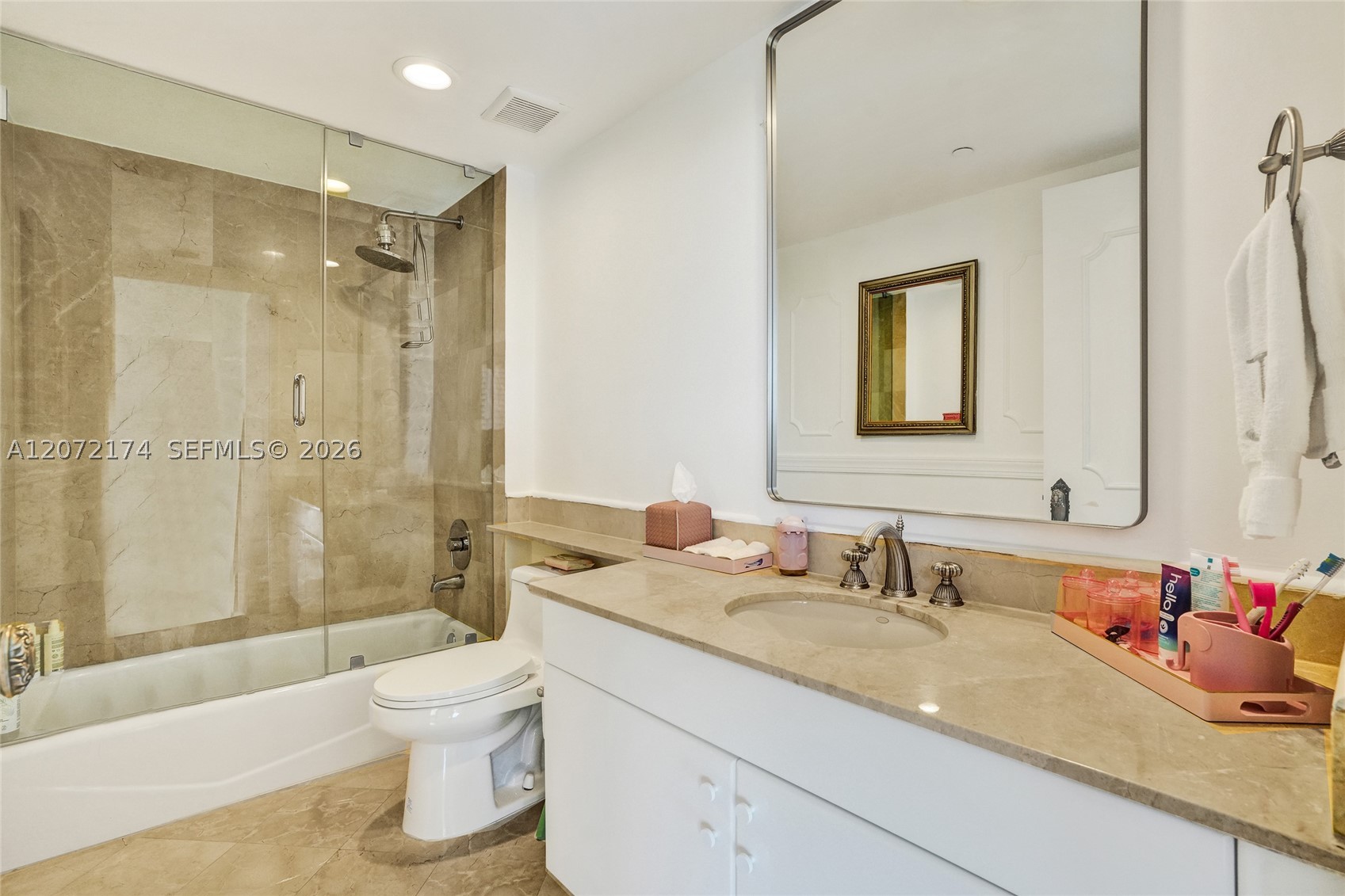 765 Crandon Blvd #603 Key Biscayne, FL 33149