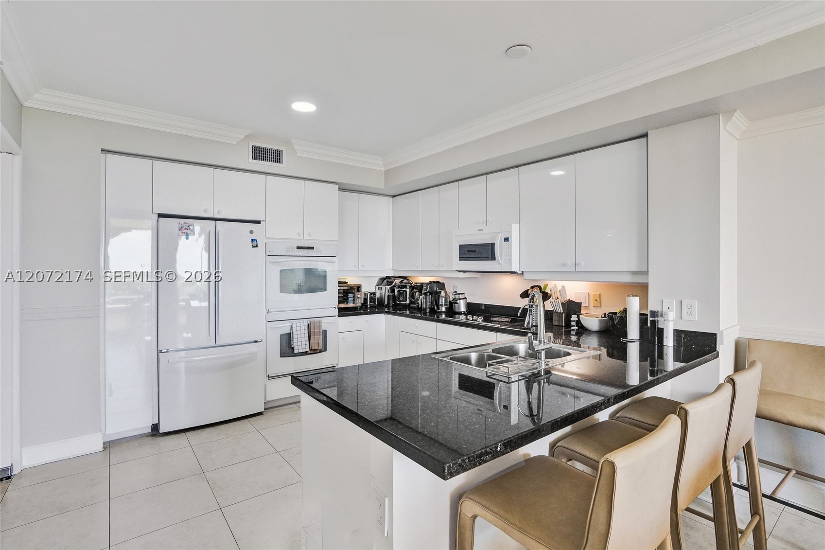 765 Crandon Blvd #603 Key Biscayne, FL 33149