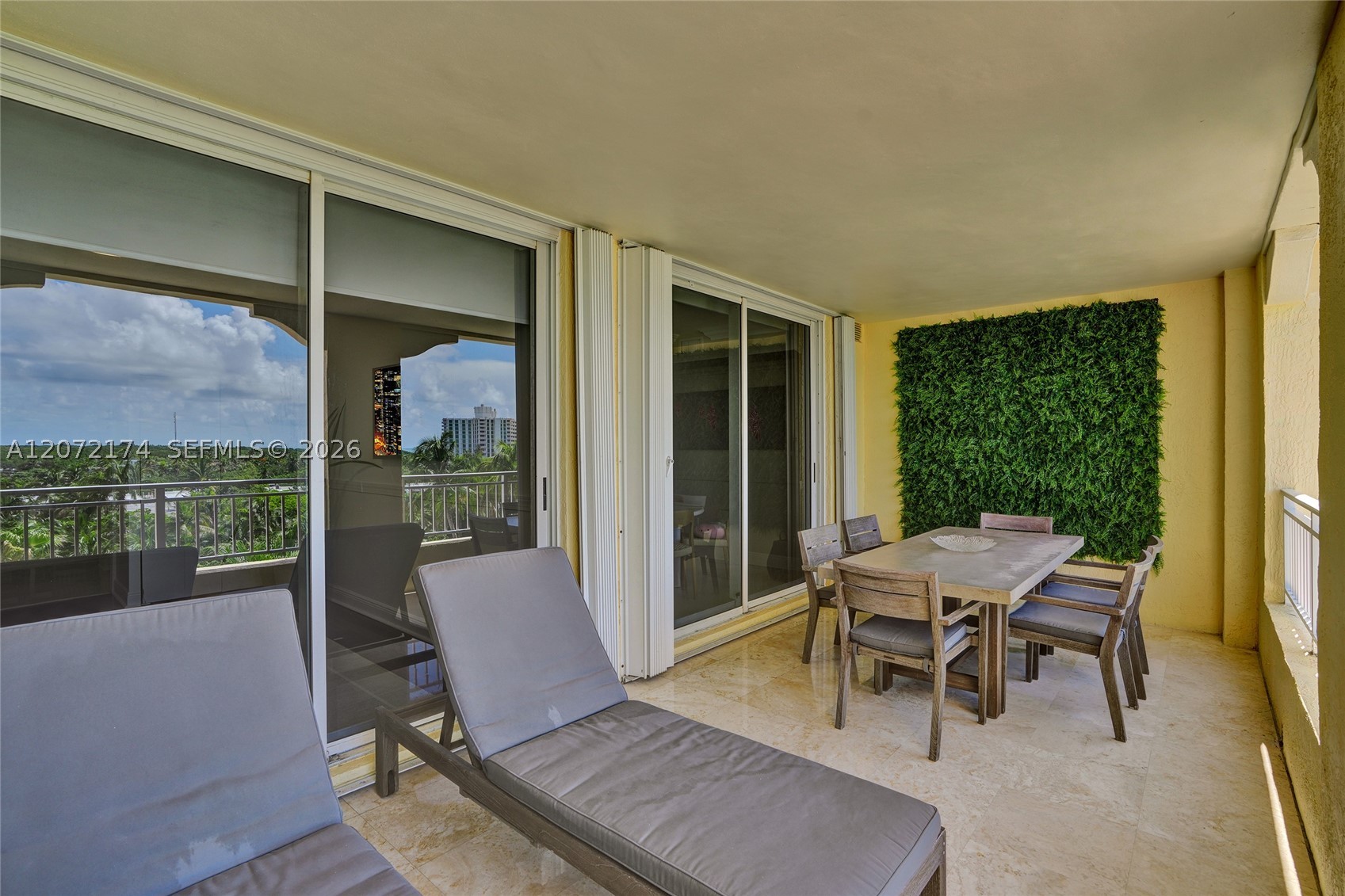 765 Crandon Blvd #603 Key Biscayne, FL 33149
